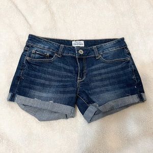 Aeropostale denim jean shorts (size 5/6 juniors)